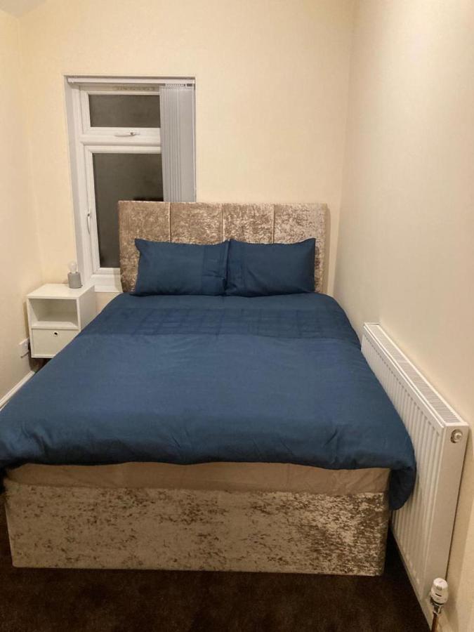 Homely 3-Bed House In Bham 15 Min From City Centre Birmingham Exterior foto